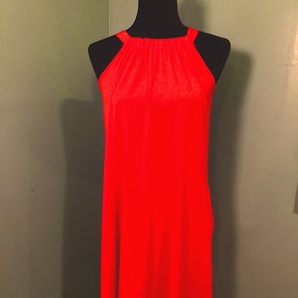 Red Cupio Dress! Sleeveless w/ Pockets